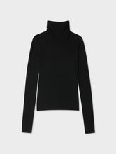 Load image into Gallery viewer, Superfine Merino Fitted Turtleneck