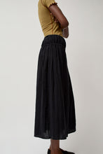 Load image into Gallery viewer, Baserange Diph Skirt in Black