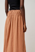 Load image into Gallery viewer, Baserange Diph Skirt in Brick