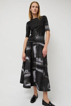 Load image into Gallery viewer, Rodebjer Marla Wash Skirt in Black